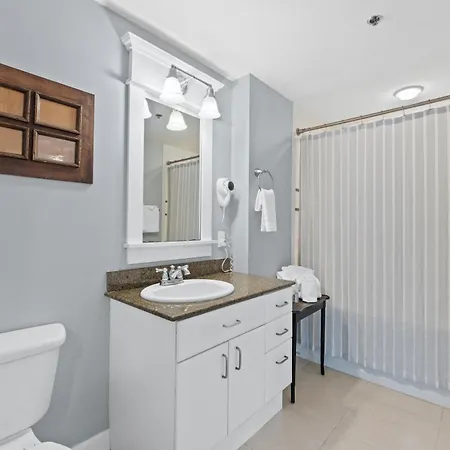 Grand Panama By Panhandle Getaways Panama City Beach Room photo