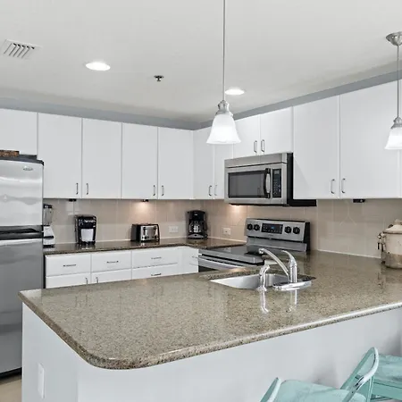 Grand Panama By Panhandle Getaways Panama City Beach Room photo