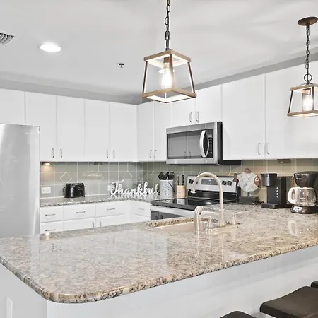 Grand Panama By Panhandle Getaways Panama City Beach Room photo